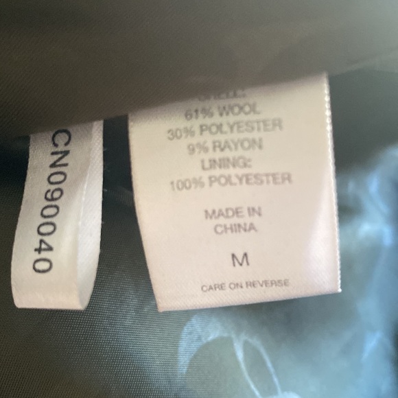 New York & COMPANY MILITARY STYLE BUTTON WOOL BLEND PEA COAT MEDIUM NO BELT - Picture 10 of 10